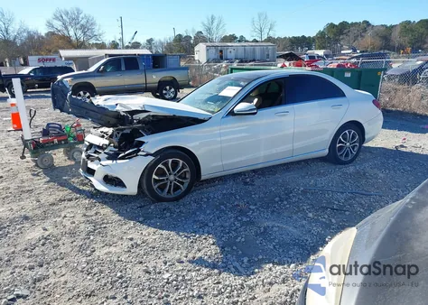 2016 Mercedes-Benz C 300 4Matic from USA, damaged, VIN 55SWF4KB4GU175151